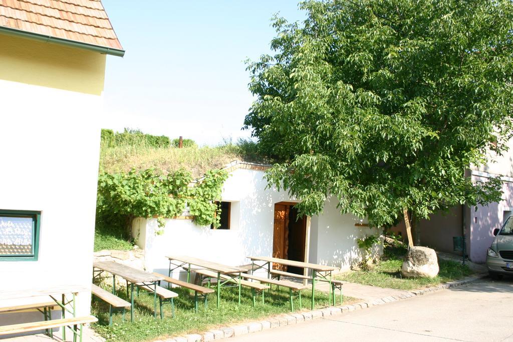 Hotel Weingut Martinshof à Sankt Ulrich  Extérieur photo